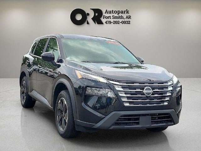 2025 Nissan Rogue FWD SV