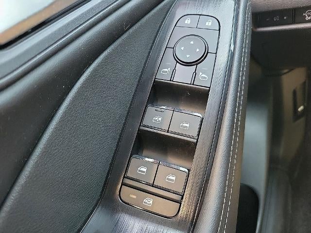 2024 Nissan Rogue FWD SV