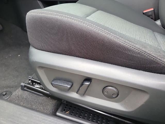 2023 Nissan Rogue FWD SV
