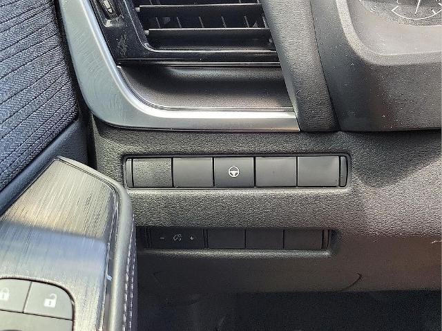 2022 Nissan Rogue AWD SV