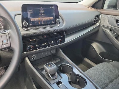 2022 Nissan Rogue AWD SV