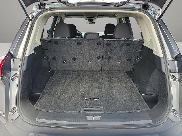 2022 Nissan Rogue AWD SV