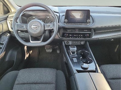 2024 Nissan Rogue AWD SV