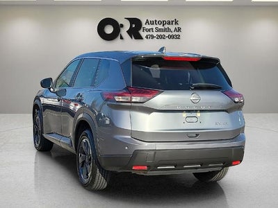 2024 Nissan Rogue AWD SV