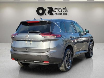 2024 Nissan Rogue AWD SV