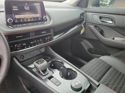 2025 Nissan Rogue AWD Rock Creek