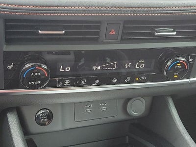 2025 Nissan Rogue AWD Rock Creek