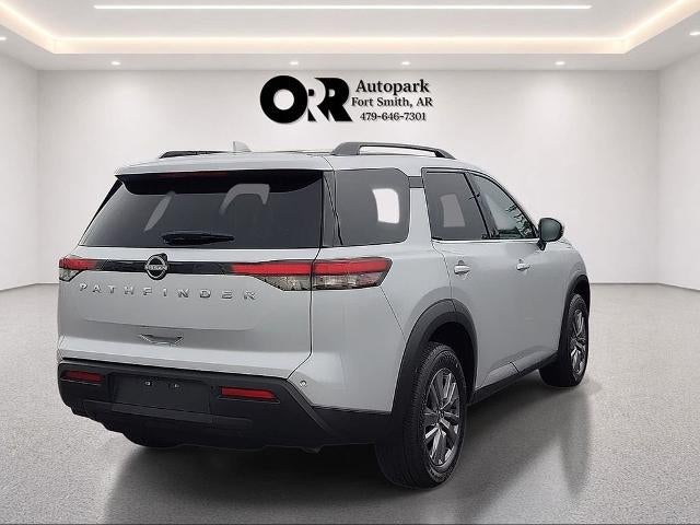 2025 Nissan Pathfinder SV 2WD