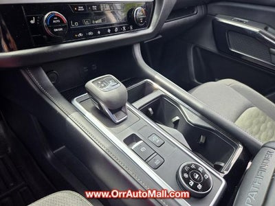 2025 Nissan Pathfinder SV 4WD