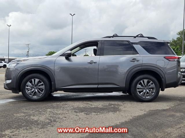 2025 Nissan Pathfinder SV 4WD
