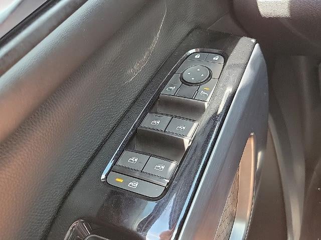 2023 Nissan Pathfinder SL 2WD