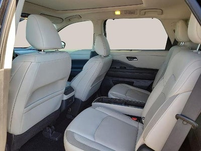 2022 Nissan Pathfinder SL 2WD