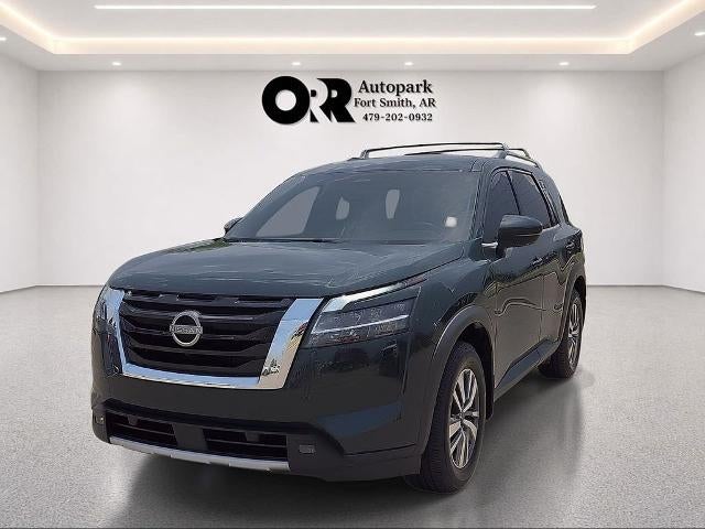 2023 Nissan Pathfinder SL 4WD
