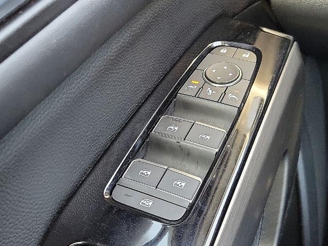 2025 Nissan Pathfinder Platinum 2WD