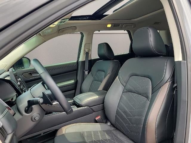 2025 Nissan Pathfinder Platinum 2WD