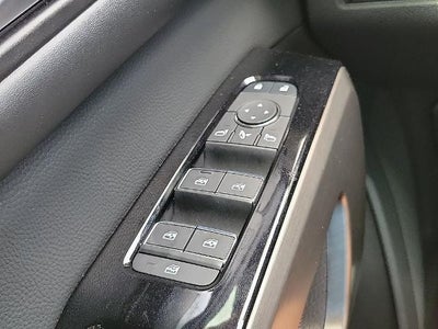 2025 Nissan Pathfinder Platinum 2WD