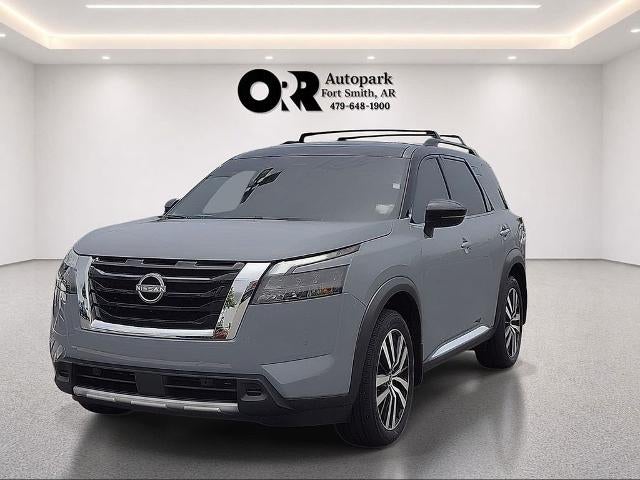 2025 Nissan Pathfinder Platinum 2WD