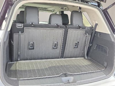 2025 Nissan Pathfinder Platinum 2WD
