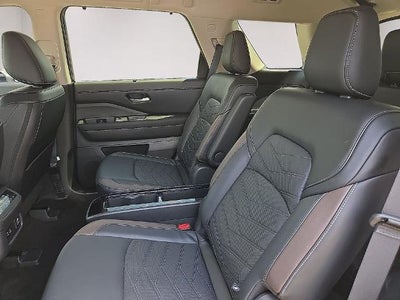 2024 Nissan Pathfinder Platinum 4WD