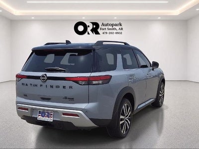 2024 Nissan Pathfinder Platinum 4WD