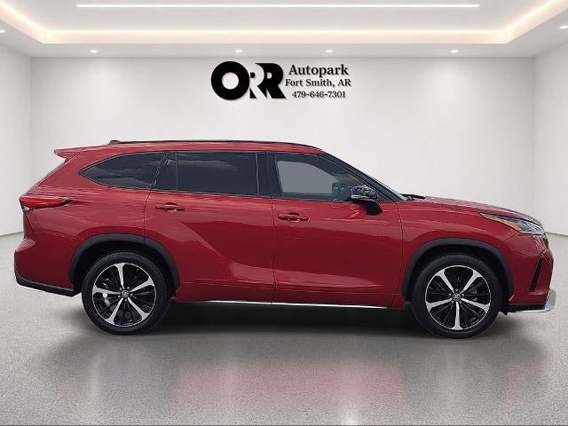 2022 Toyota Highlander XSE FWD (Natl)
