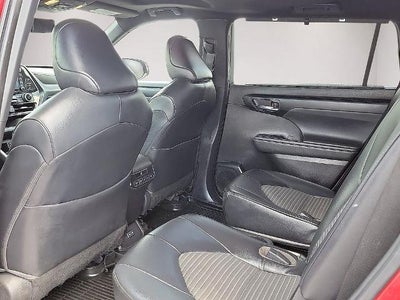 2022 Toyota Highlander XSE FWD (Natl)
