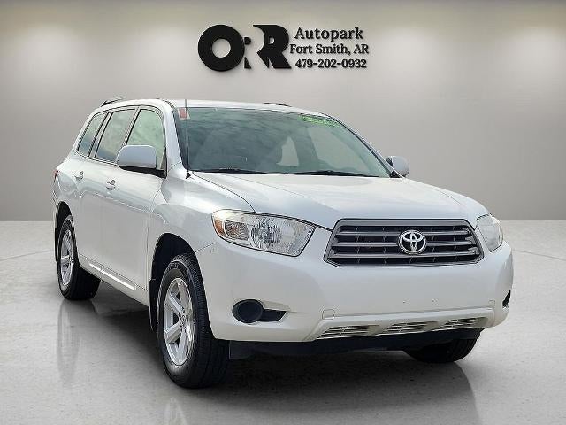 2010 Toyota Highlander FWD 4dr L4 Base (Natl)