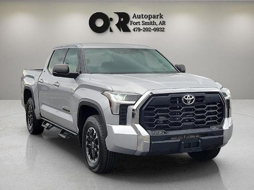 2023 Toyota Tundra 4WD 4WD SR5 CrewMax 5.5' Bed (SE)