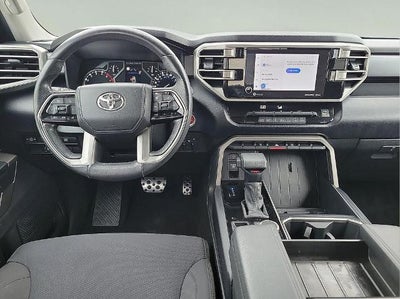 2023 Toyota Tundra 4WD 4WD SR5 CrewMax 5.5' Bed (SE)
