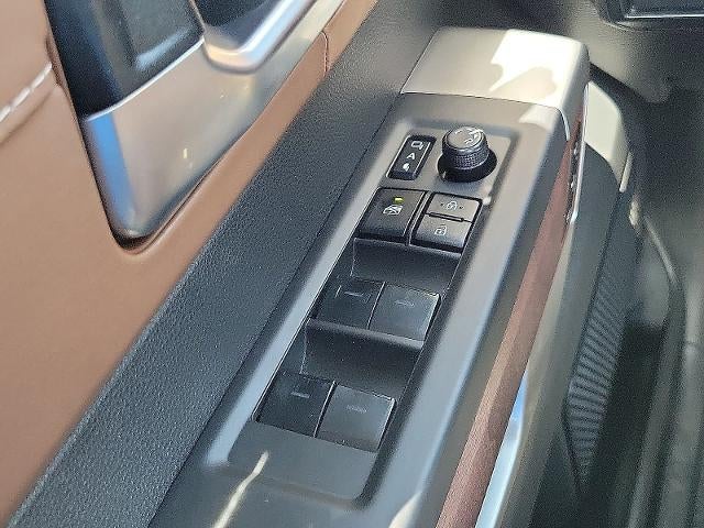 2025 Toyota Tundra 4WD 4WD 1794 Edition CrewMax 5.5' Bed (Natl)