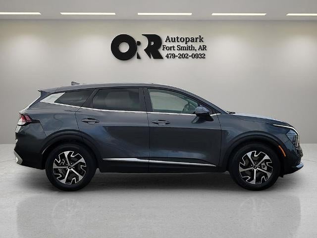 2024 Kia Sportage EX FWD