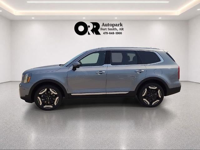 2025 Kia Telluride S FWD
