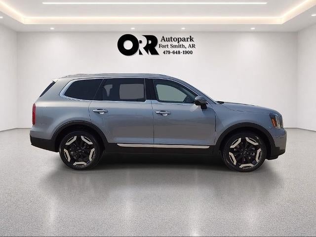 2025 Kia Telluride S FWD