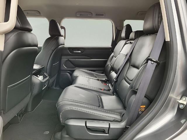 2025 Nissan Armada 4x4 SV