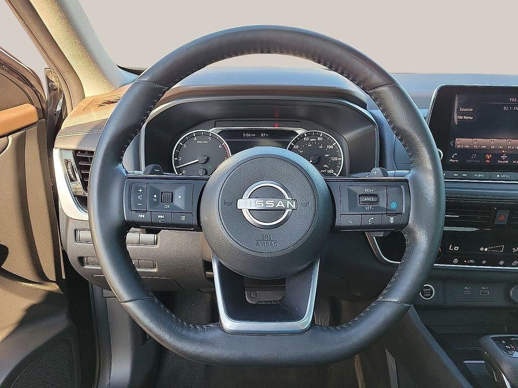 2022 Nissan Rogue FWD SV
