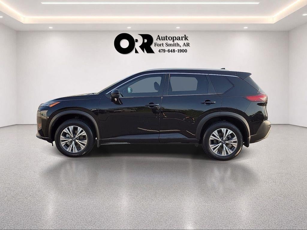2022 Nissan Rogue FWD SV