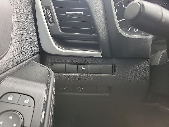 2023 Nissan Rogue FWD SV