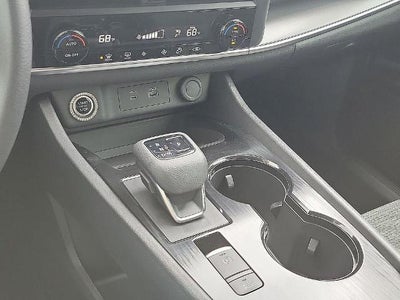 2023 Nissan Rogue FWD SV