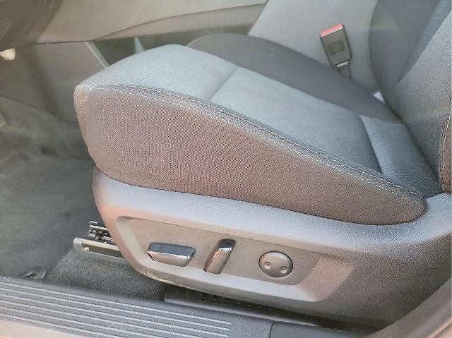2024 Nissan Rogue AWD SV