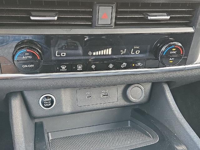 2023 Nissan Rogue AWD SV