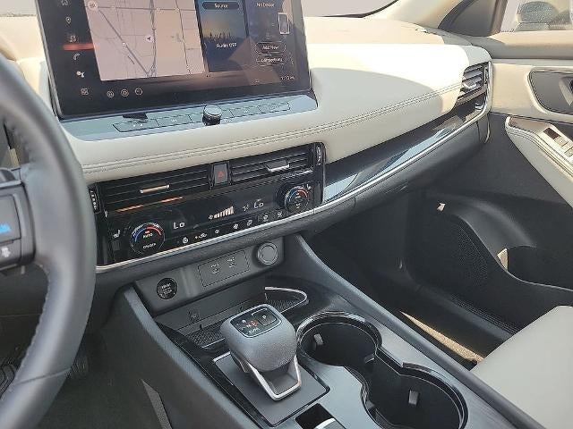 2025 Nissan Rogue AWD SL