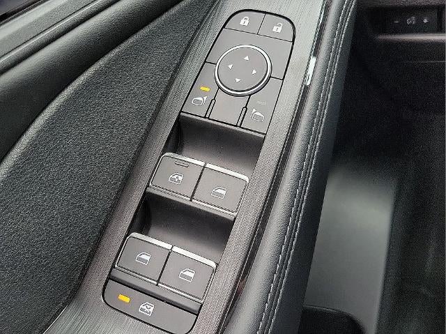 2025 Nissan Rogue AWD SL