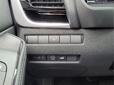 2025 Nissan Rogue AWD SL