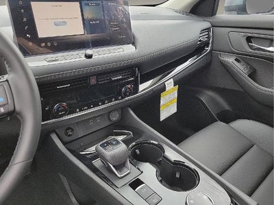 2025 Nissan Rogue AWD SL