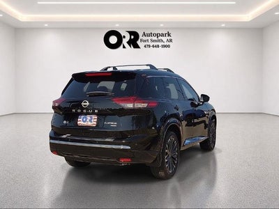 2025 Nissan Rogue AWD Platinum