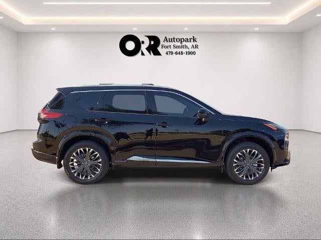 2025 Nissan Rogue AWD Platinum