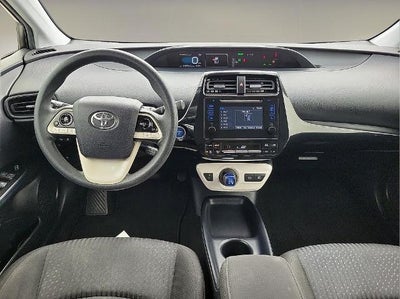 2018 Toyota Prius Two (SE)