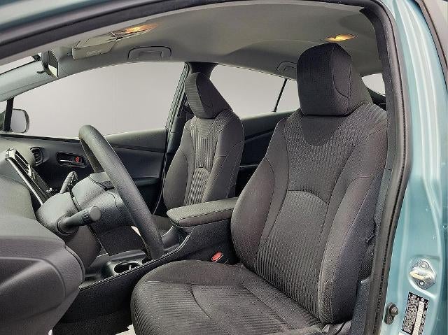 2018 Toyota Prius Two (SE)