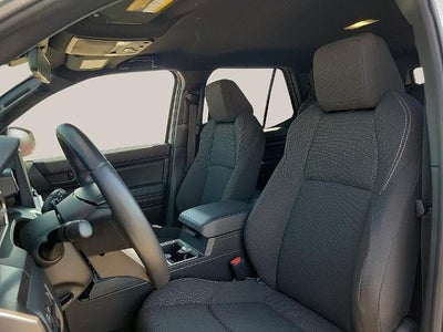 2025 Toyota 4Runner SR5 4WD (GS)