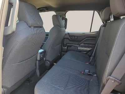 2025 Toyota 4Runner SR5 4WD (GS)